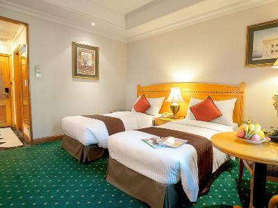 Western Khách sạn 4*